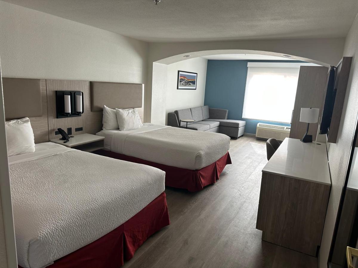 La Quinta Inn & Suites By Wyndham Albuquerque Midtown Kültér fotó